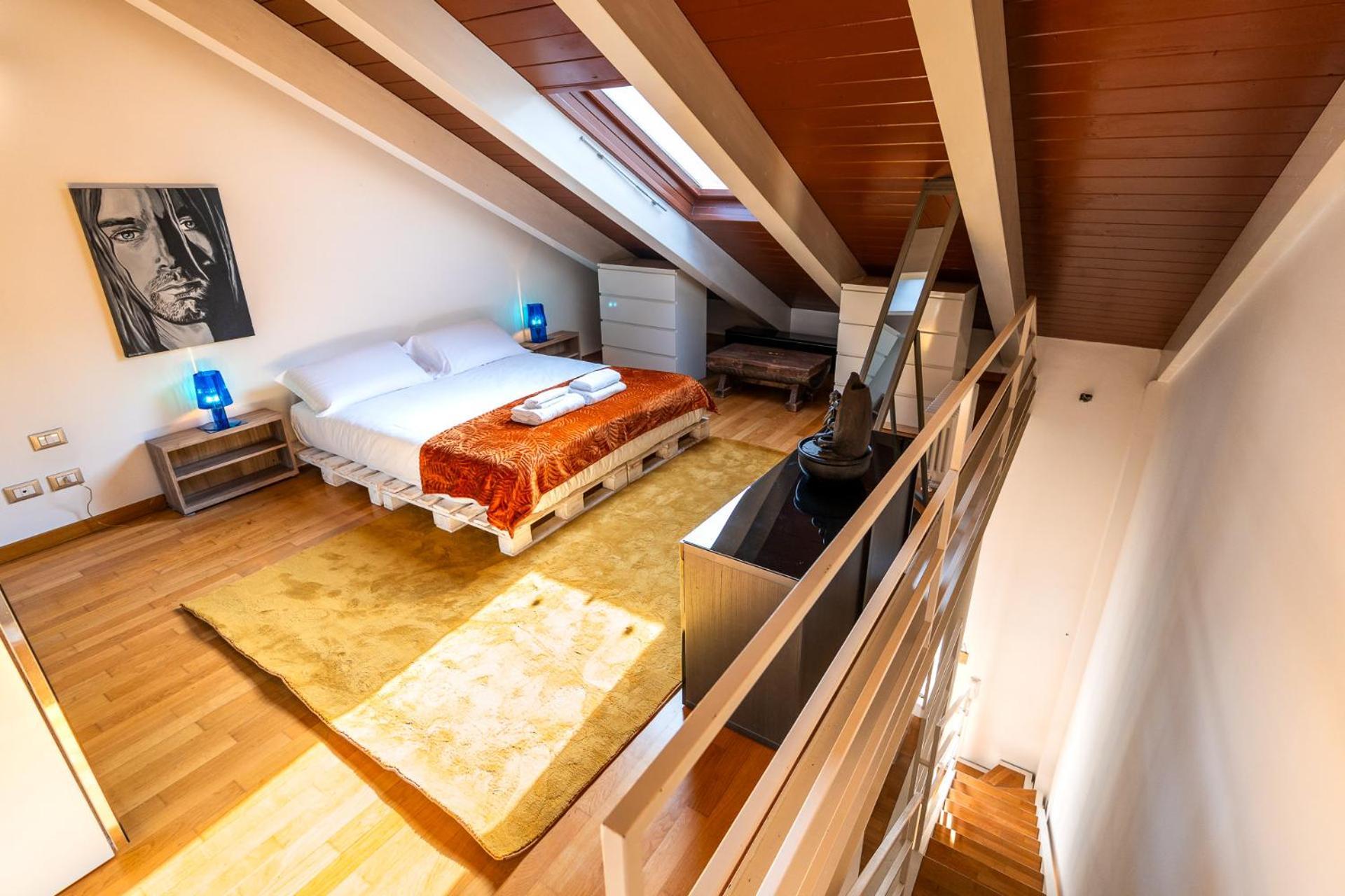 Loft Design On 3 Levels Near The Polytechnic Mailand